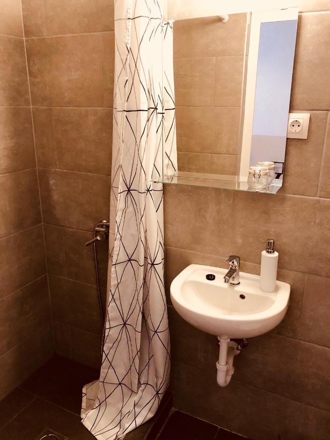Downtown Apartment Будапеща Екстериор снимка