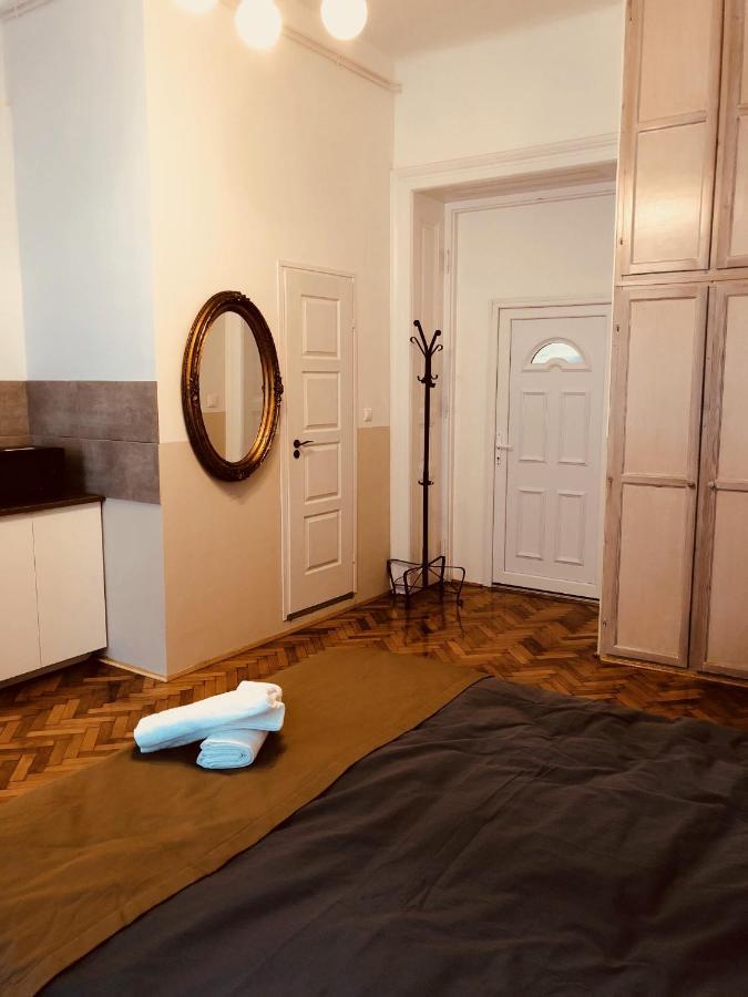 Downtown Apartment Будапеща Екстериор снимка